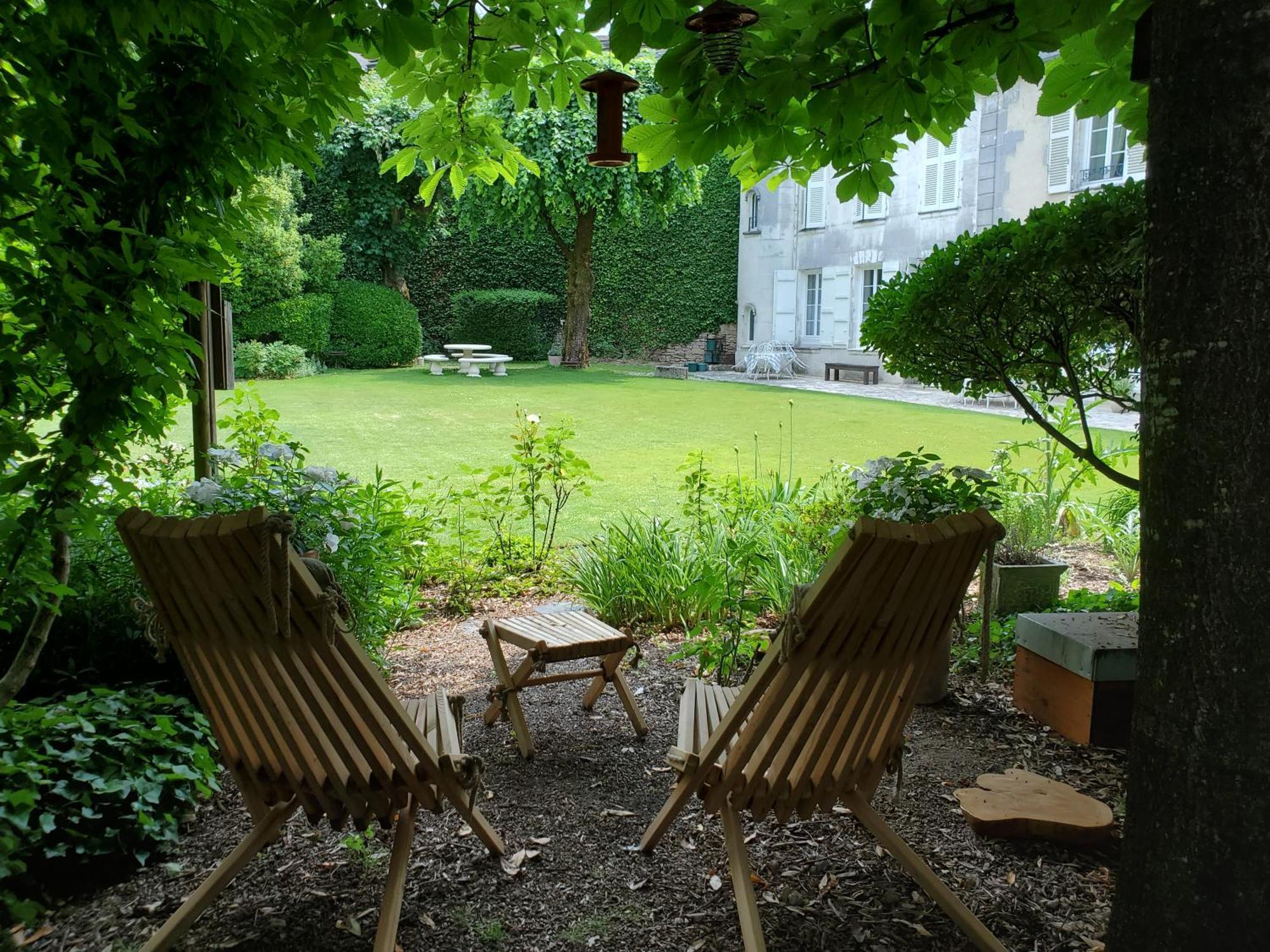 Logis Des Tourelles Bed and Breakfast Cognac Eksteriør billede